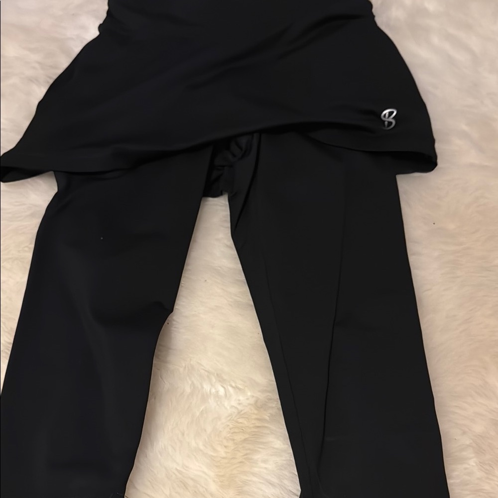 Black Athletic Skirt Set AS-IS